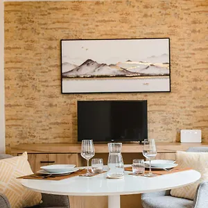 https://service-apartment-direkt-neben-hauptbahnhof-graz.graz-austria-hotels.com